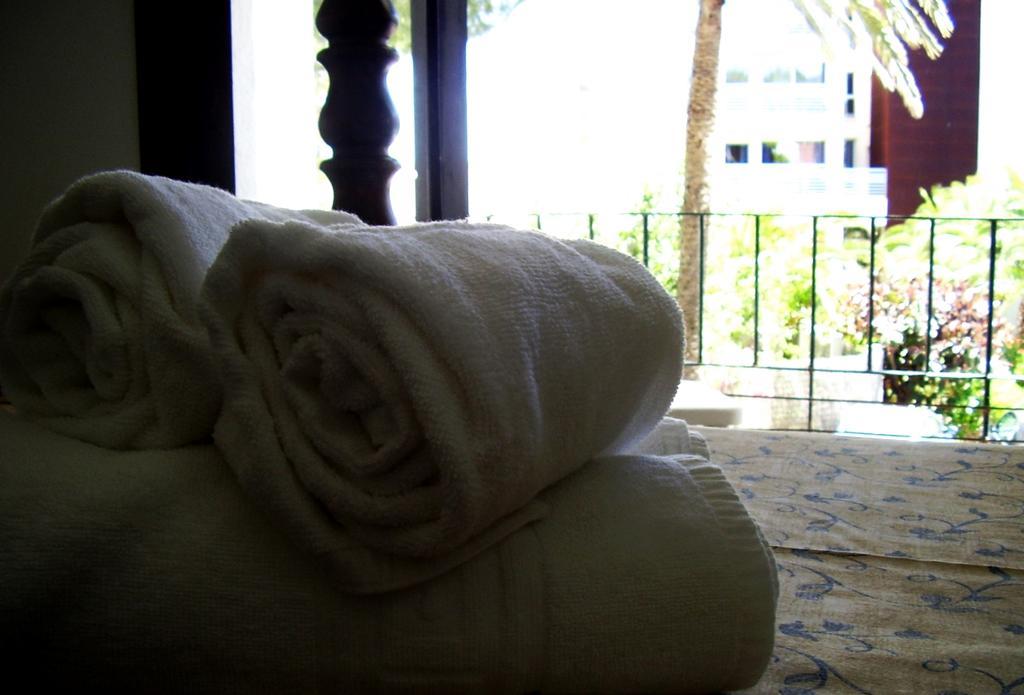 Zhimbad B&B By The Sea Cala Ratjada  Kamer foto